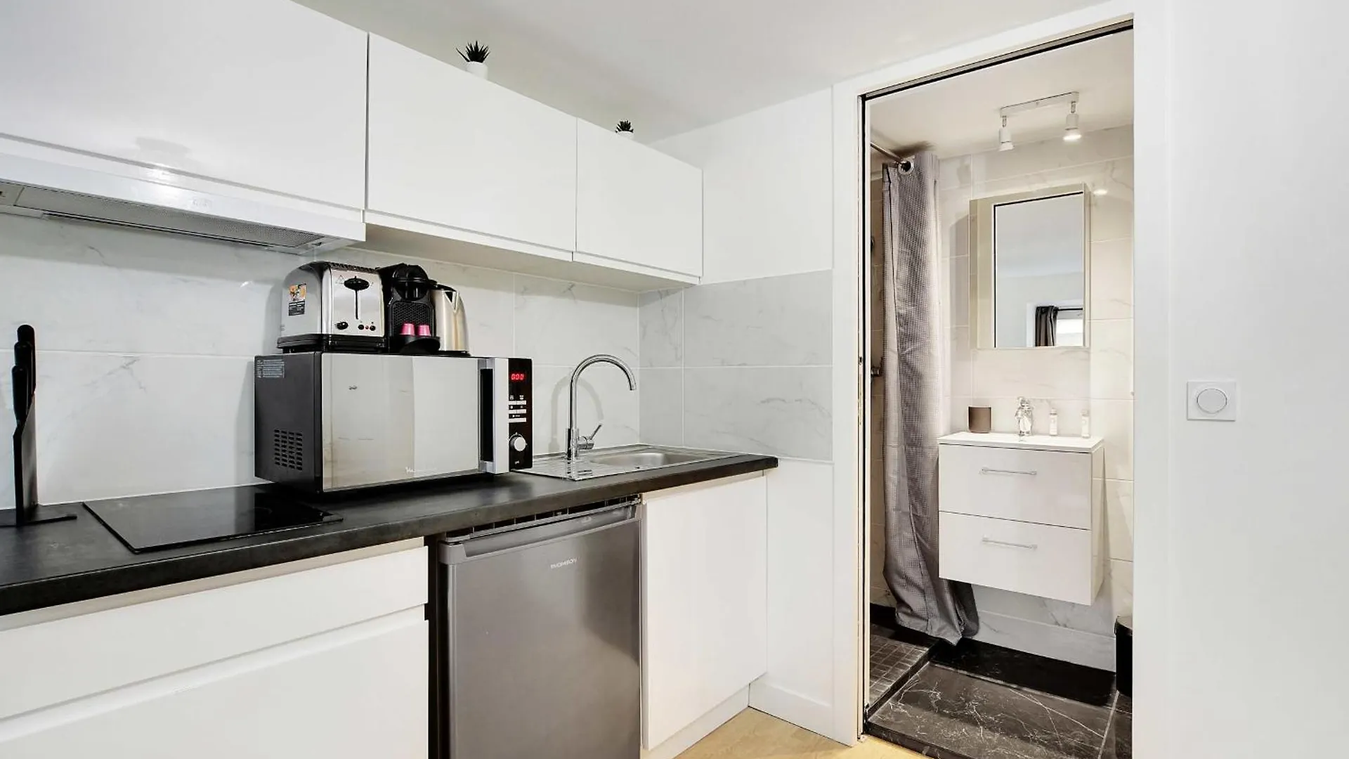 Apartment Cmg - Operagrands Magasins *